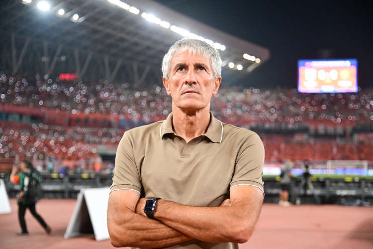 京媒：塞蒂恩将携王刚出席客战河南赛前 踩场训练可能取消