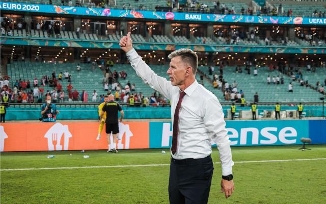 yl23455永利平台-【观察】铁军昂首离开,捷克给人们留下了什么?